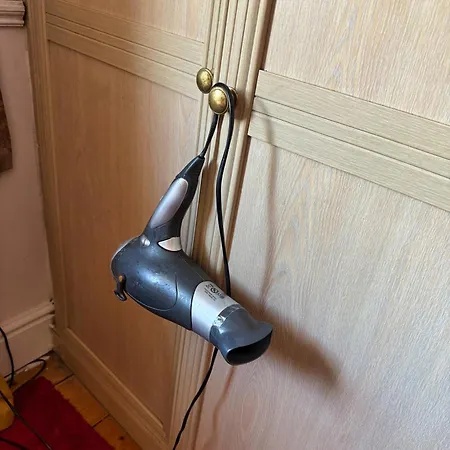 Δωμάτια σε οικογενειακή κατοικία King Double Bedroom In *