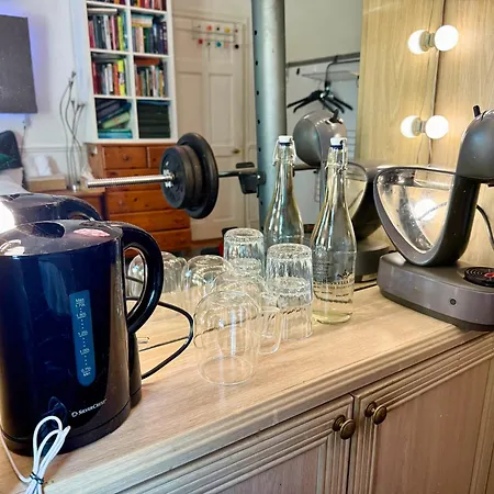 Homestay King Double Bedroom In Dublin