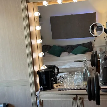 Homestay King Double Bedroom In Dublin